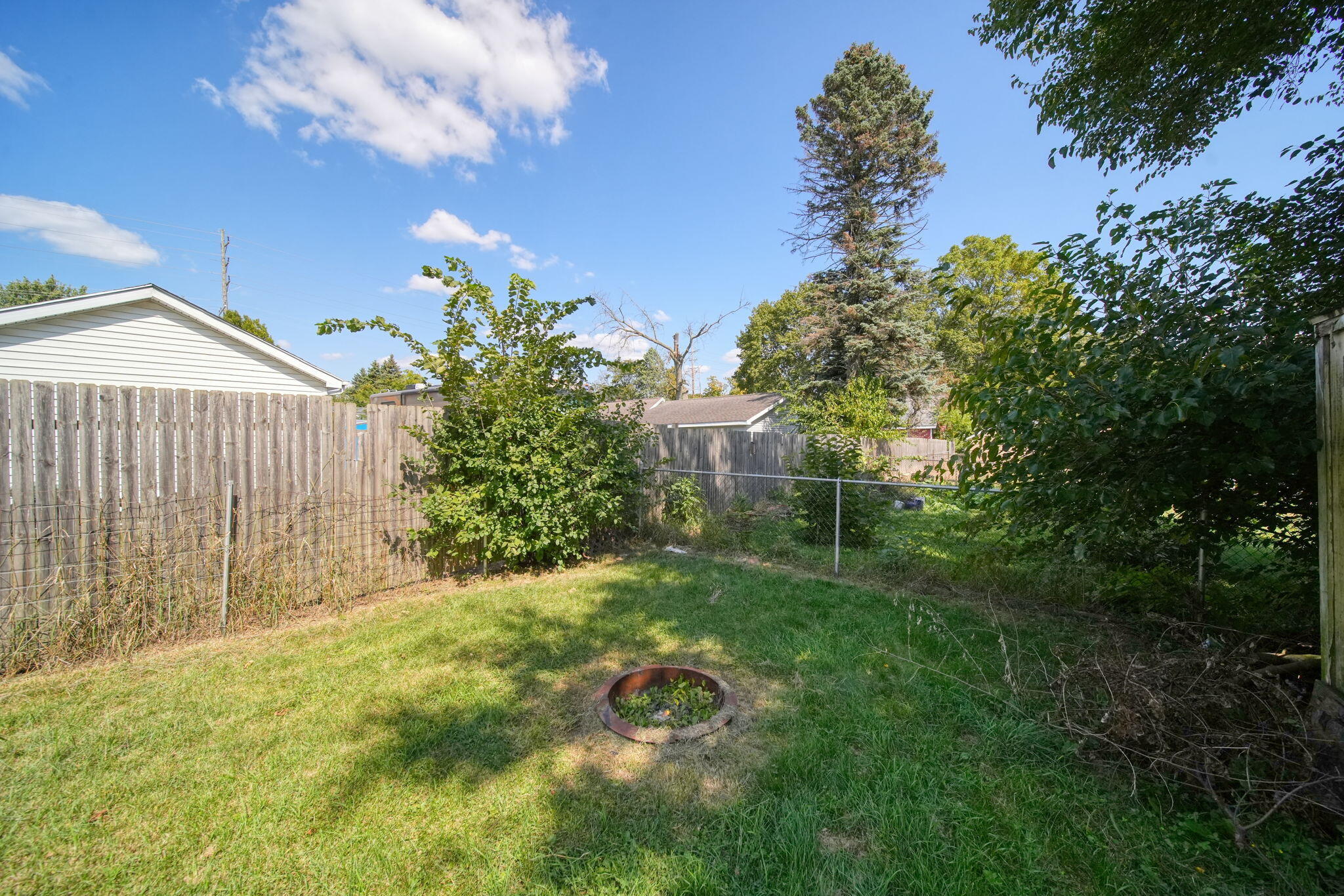 636 Madison Street Jackson, MI 49202 - Photo 32 of 40 33-web-or-mls-DSC07990_HDR