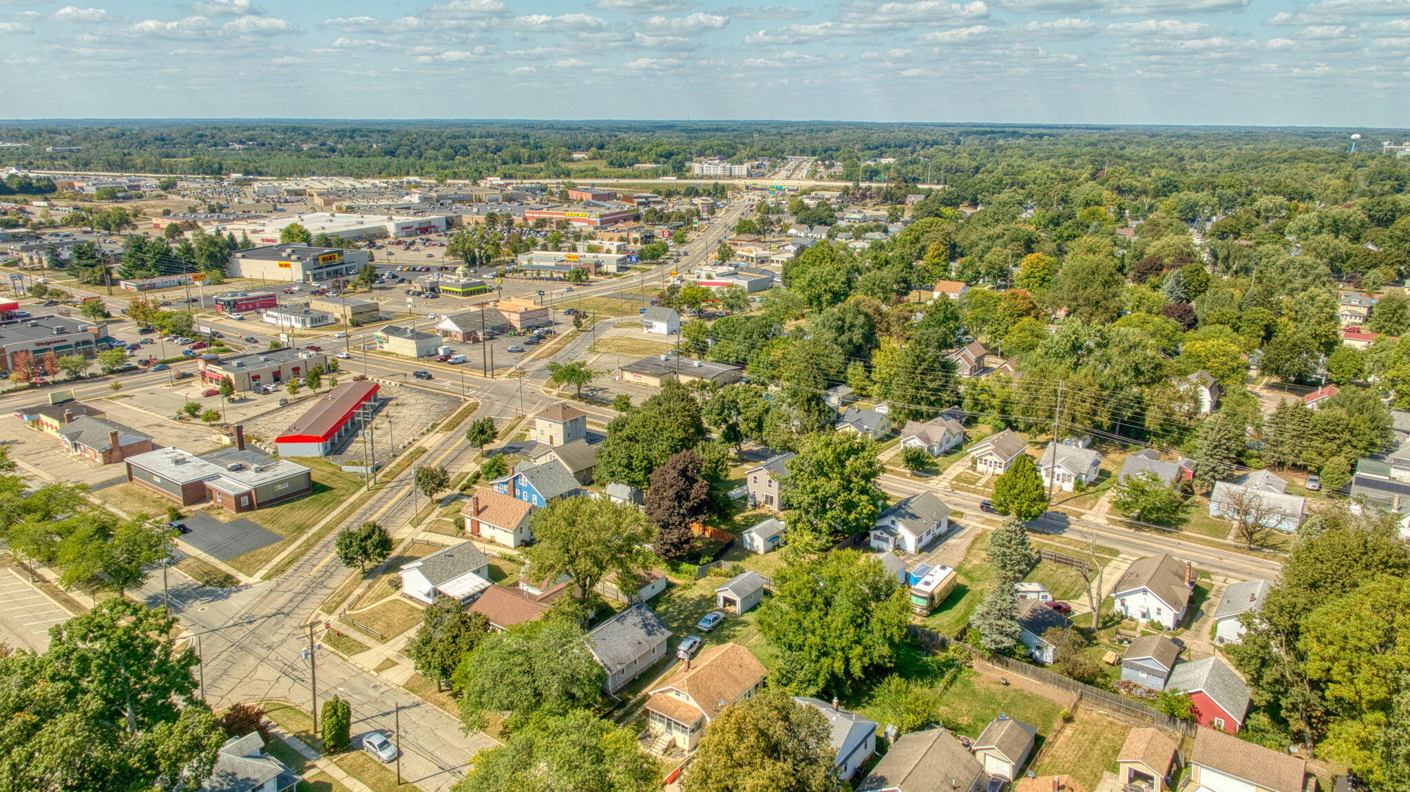 636 Madison Street Jackson, MI 49202 - Photo 36 of 40 37-web-or-mls-DJI_0373_HDR