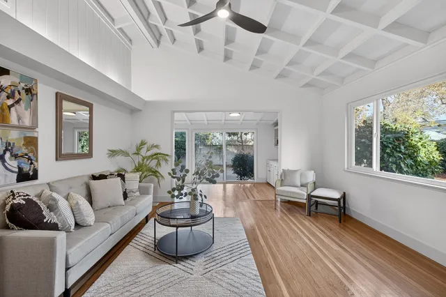 $699,900 | 4548 Wellesly Way, Sacramento, CA 95841