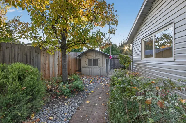 $699,900 | 4548 Wellesly Way, Sacramento, CA 95841