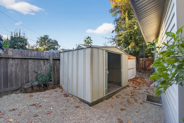 $699,900 | 4548 Wellesly Way, Sacramento, CA 95841