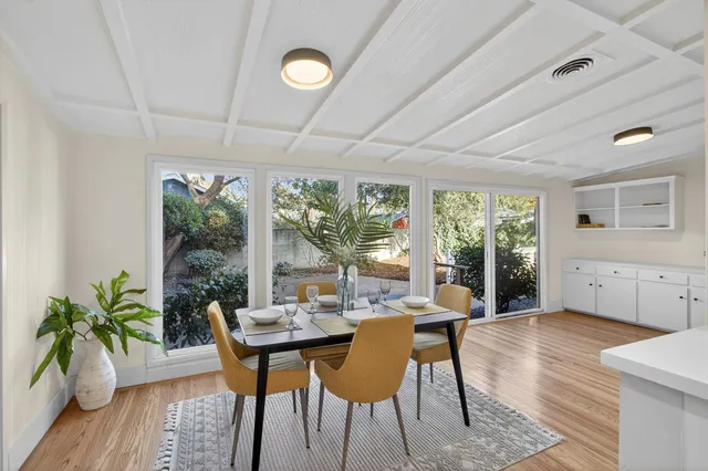 $699,900 | 4548 Wellesly Way, Sacramento, CA 95841