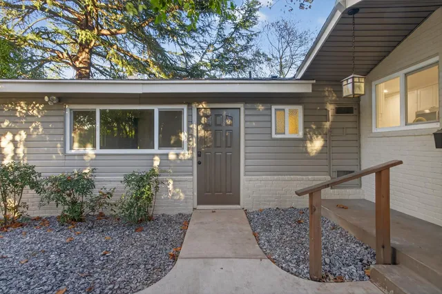 $699,900 | 4548 Wellesly Way, Sacramento, CA 95841