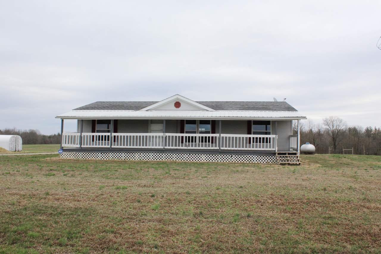 9866 Lilly Pad Road Elberfeld, IN 47613 - Photo 2 of 32