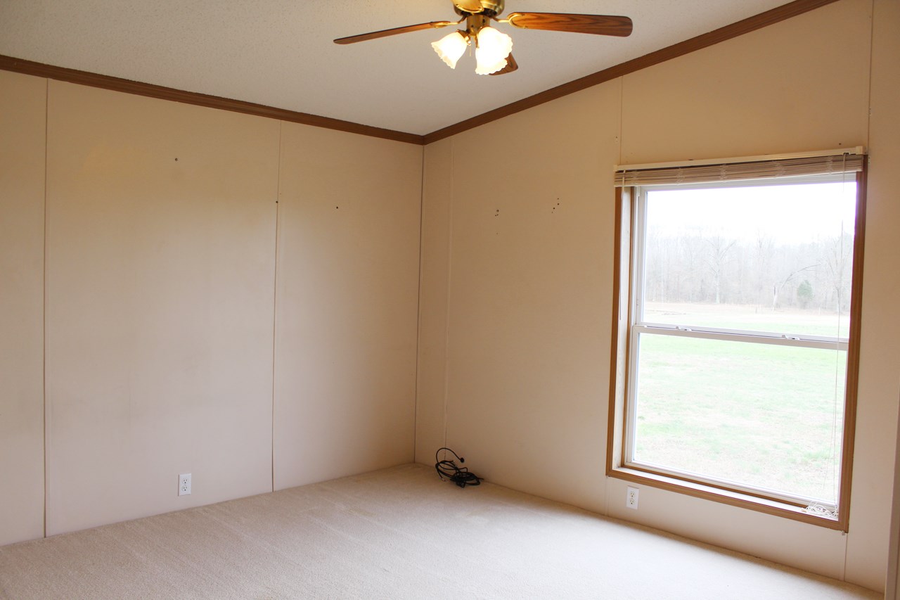 9866 Lilly Pad Road Elberfeld, IN 47613 - Photo 18 of 32