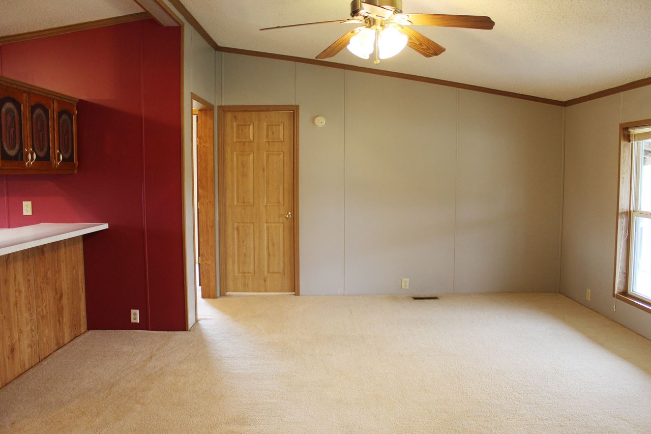 9866 Lilly Pad Road Elberfeld, IN 47613 - Photo 6 of 32