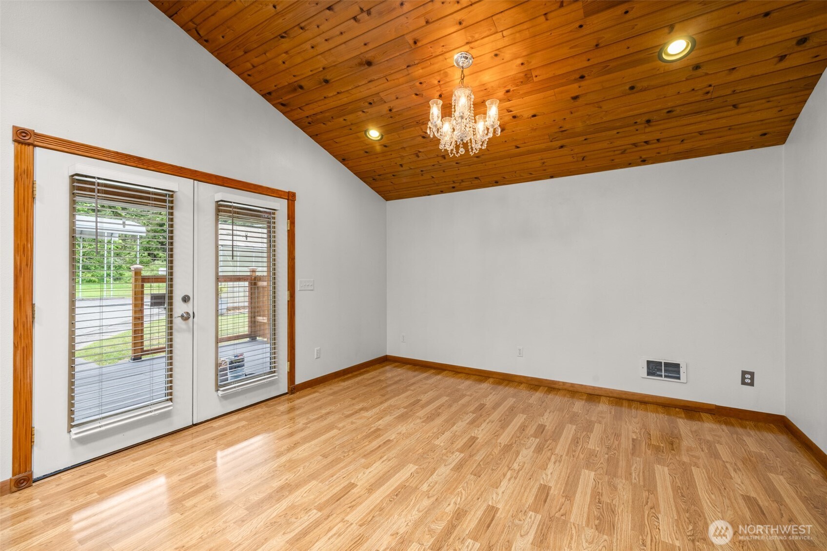 10 Whispering Firs Road Port Angeles, WA 98363 - Photo 10 of 40
