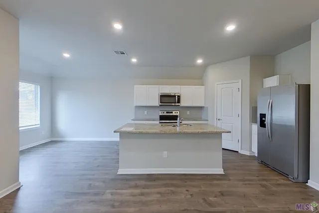 $1,745 | Undisclosed Address, Lafayette, LA 70507