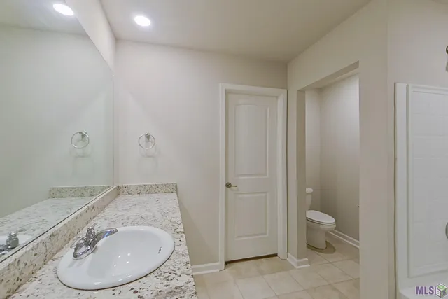 $1,745 | Undisclosed Address, Lafayette, LA 70507