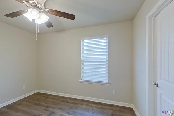 $1,645 | 206 Yardley Court, Lafayette, LA 70507