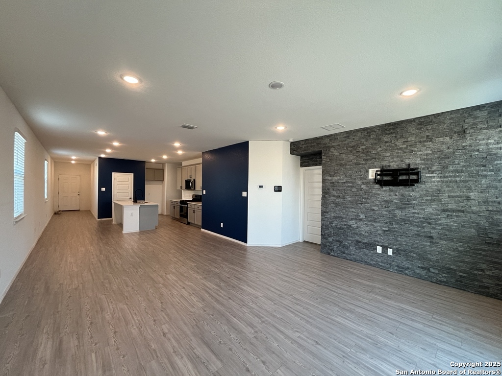 13249 Hagerd Loop St. Hedwig, TX 78152 - Photo 12 of 38