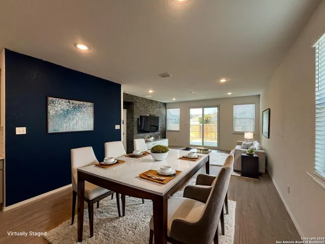 $1,695 | 13249 Hagerd Loop Street, St. Hedwig, TX 78152