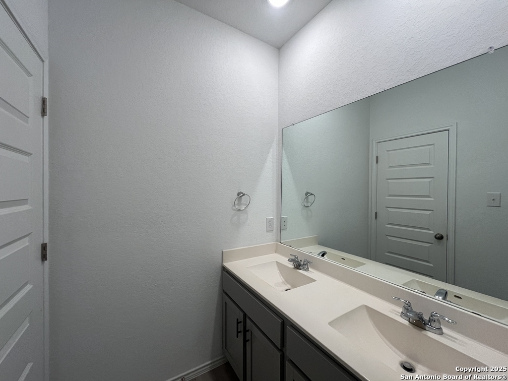 13249 Hagerd Loop St. Hedwig, TX 78152 - Photo 22 of 38