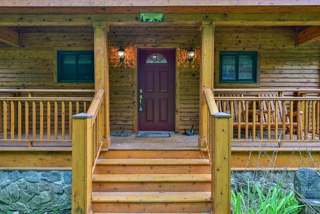 $1,435,000 | N6993 Oakwood Road, Richmond, WI 53190