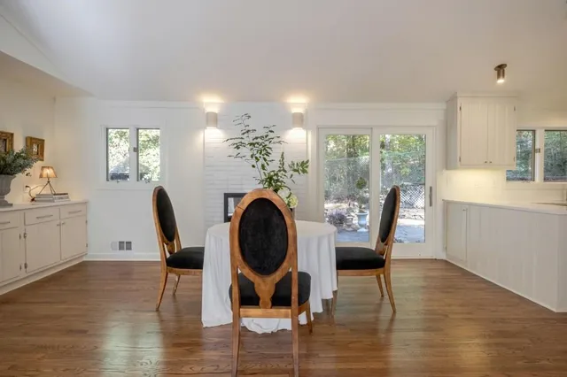 $1,450,000 | 922 Barton Woods Road Northeast, Atlanta, GA 30307