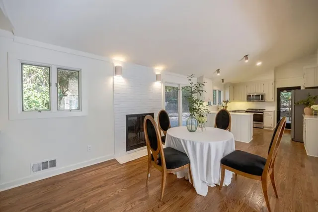 $1,450,000 | 922 Barton Woods Road Northeast, Atlanta, GA 30307