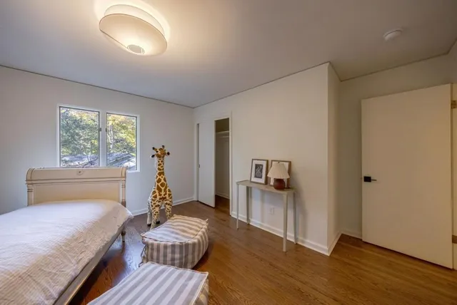 $1,450,000 | 922 Barton Woods Road Northeast, Atlanta, GA 30307