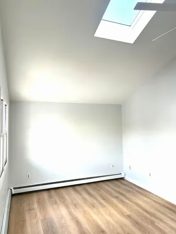 $1,725 | 5 Swain Court, Unit 11, Hampton, NH 03842