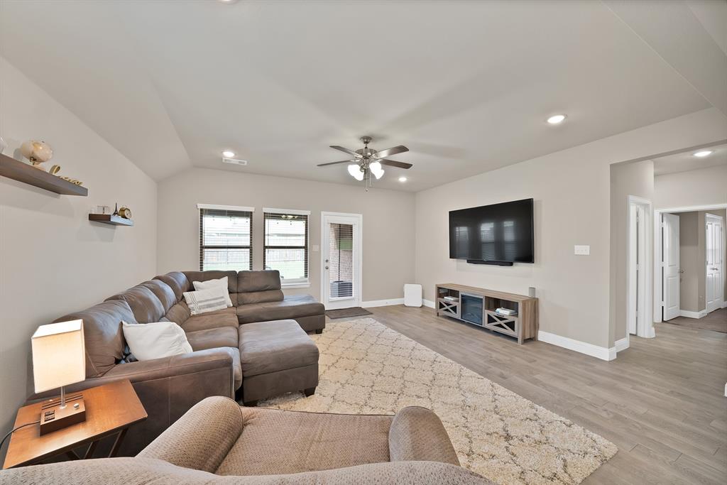 2299 Templin Avenue Forney, TX 75126 - Photo 19 of 38