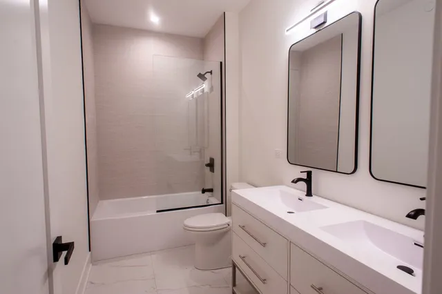 $1,150,000 | 515 East Wilson Avenue, Lombard, IL 60148