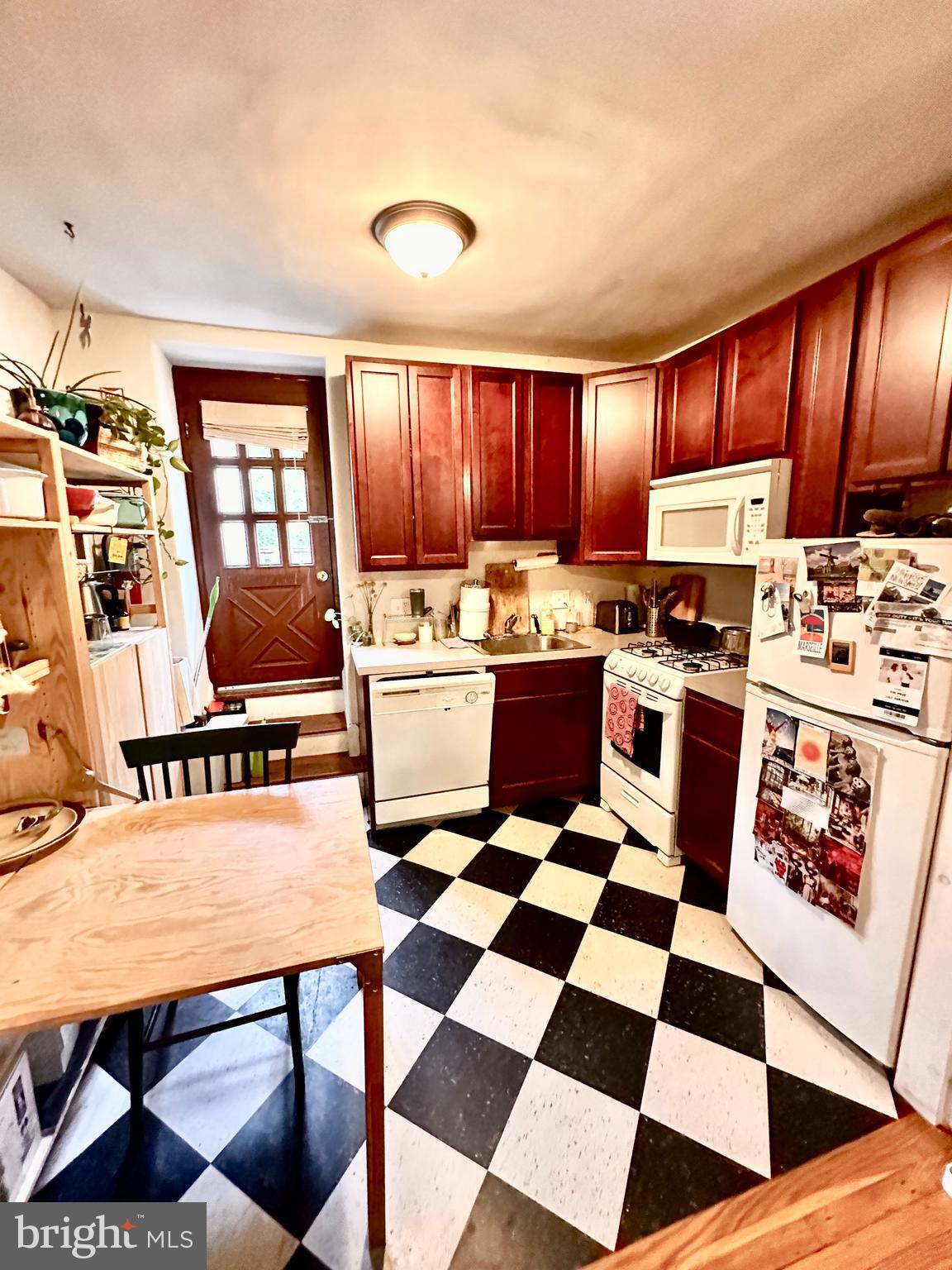 247 Hansberry Street Philadelphia, PA 19144 - Photo 4 of 22