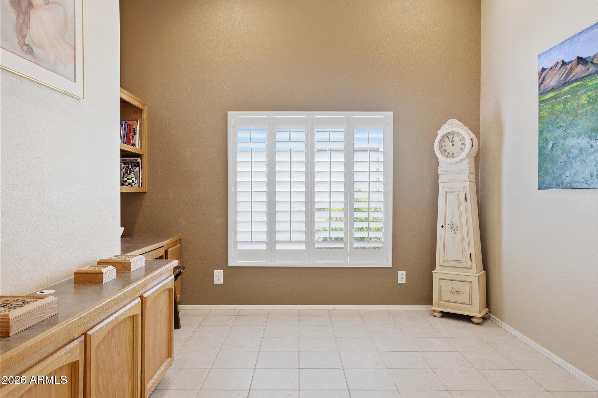3895 North 150th Lane Goodyear, AZ 85395 - Photo 13 of 34 a view of kitchen with windows