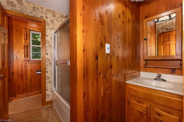 $199,000 | 607 West Pine Circle, Wilkesboro, NC 28697