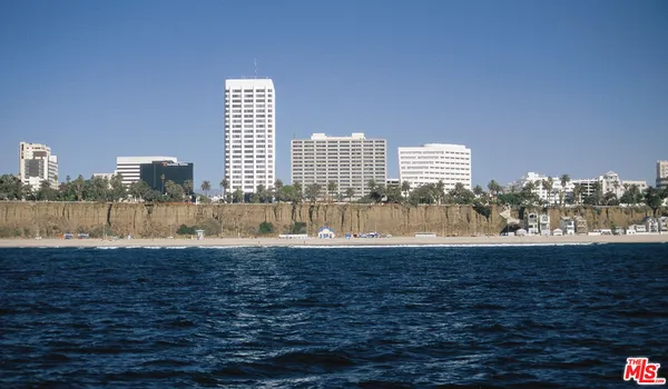 $17,850 | 1221 Ocean Avenue, Unit 1607, Santa Monica, CA 90401