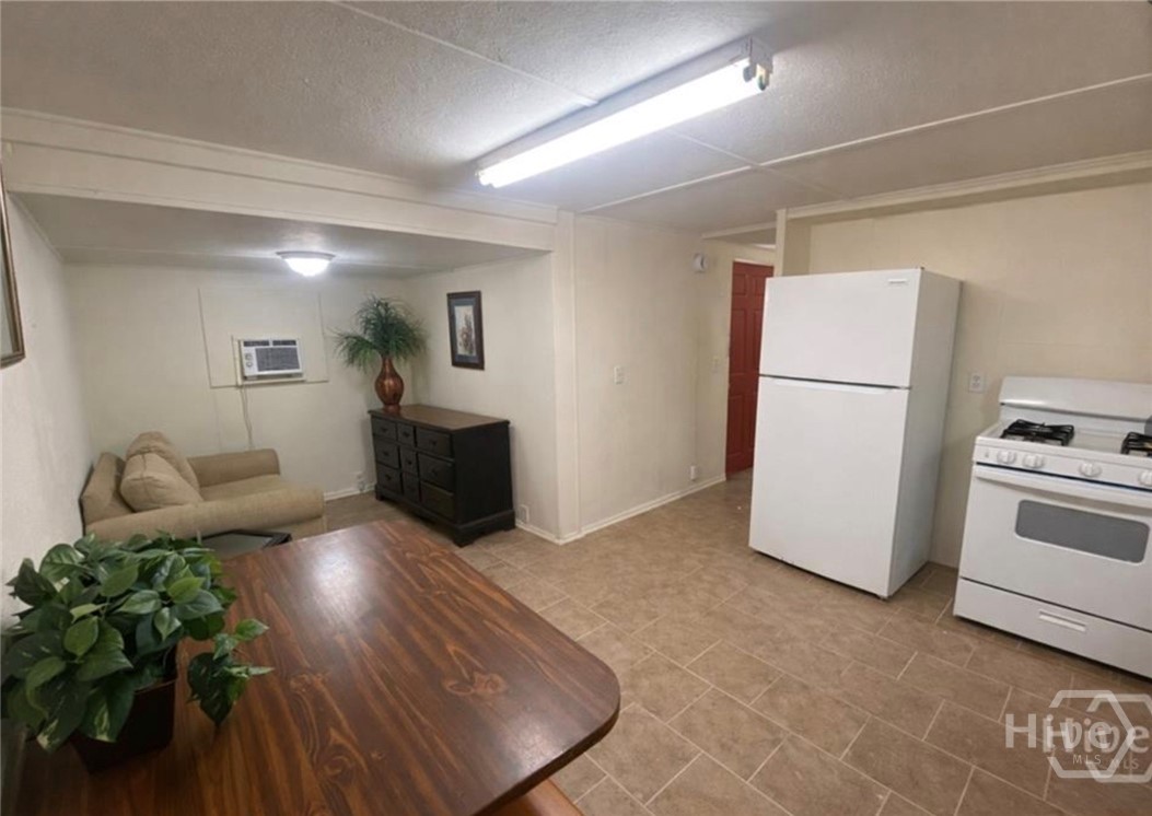 5013 A Ogeechee Road Savannah, GA 31405 - Photo 34 of 38