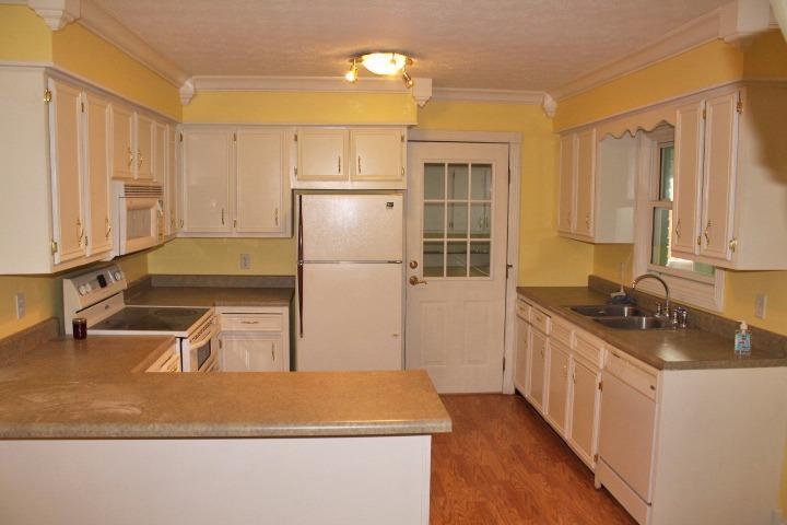 255 Bridgefork Pond Road Whitley City, KY 42653 - Photo 12 of 40 26901_11
