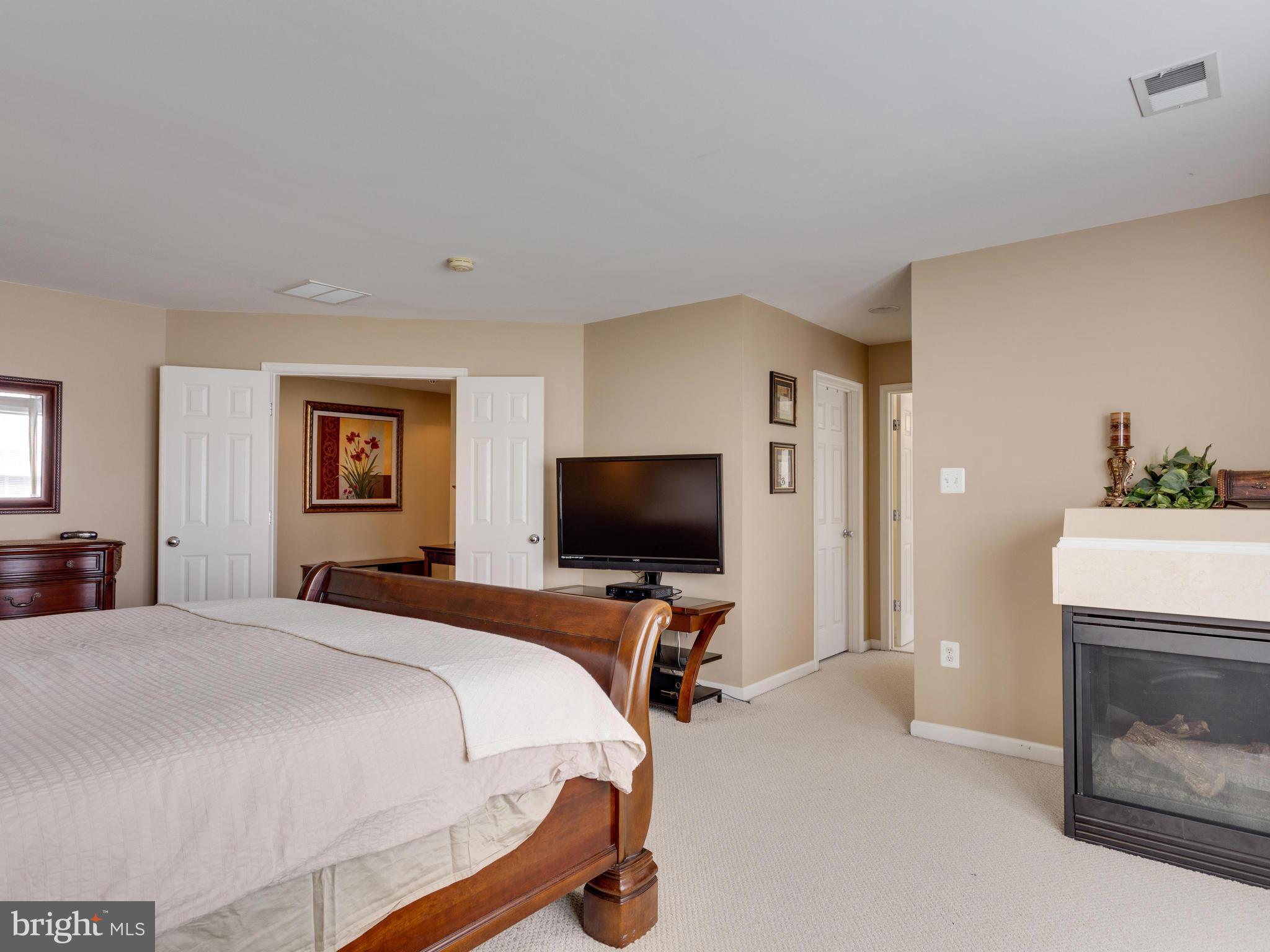 3631 Expedition Drive Triangle, VA 22172 - Photo 17 of 30 Bedroom (Master)
