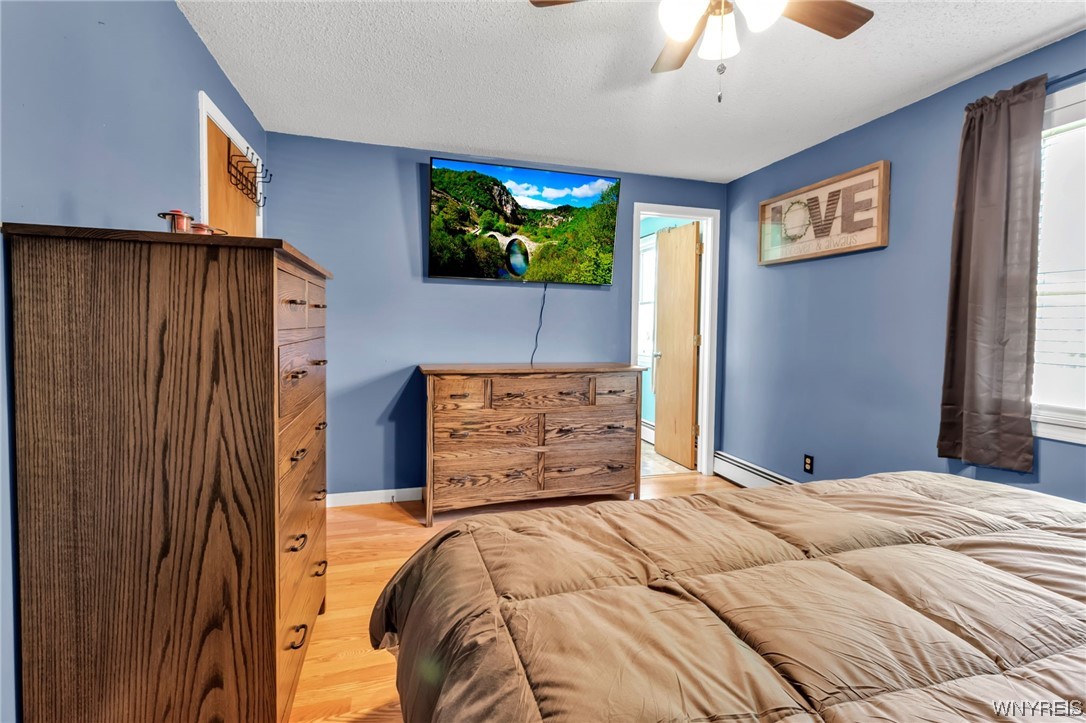 908 Balmer Road Porter, NY 14174 - Photo 31 of 42 Master bedroom