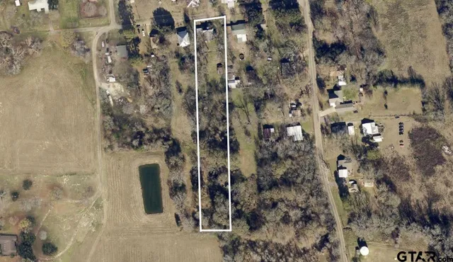 $89,900 | 201 Daingerfield Street, Omaha, TX 75571