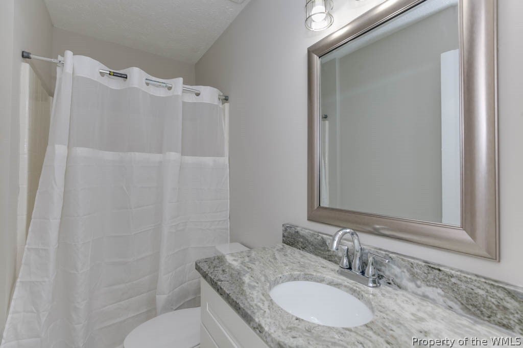 77 North Lake Loop Hampton, VA 23666 - Photo 31 of 38 Gallery Image 31