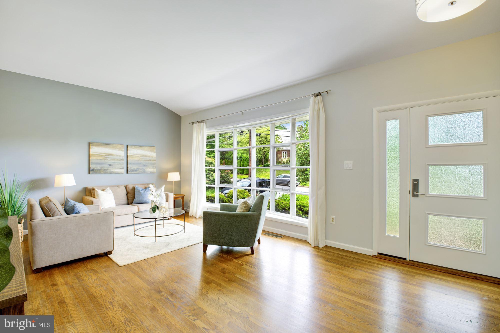 9404 St Andrews Way Silver Spring, MD 20901 - Photo 6 of 37