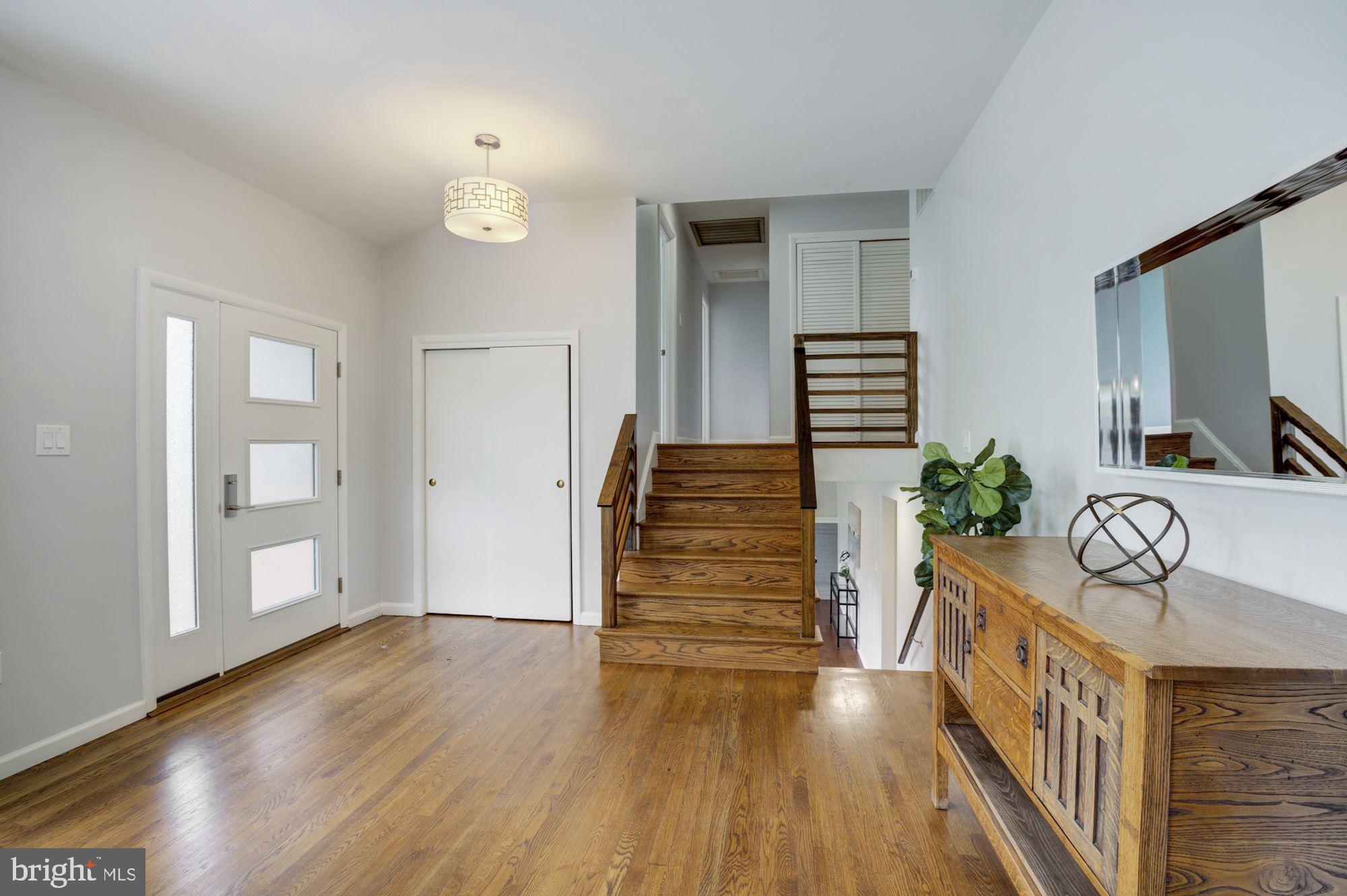 9404 St Andrews Way Silver Spring, MD 20901 - Photo 8 of 37