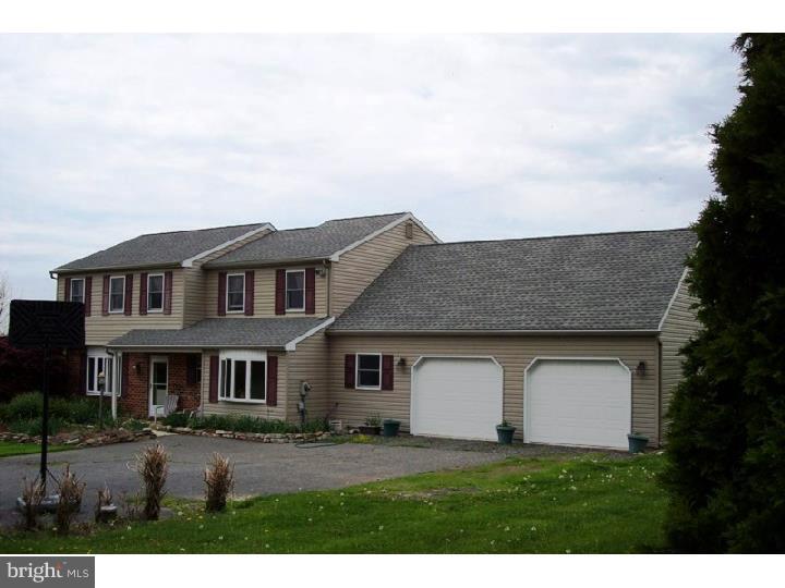 184 Green Hill Road Barto, PA 19504 - Photo 2 of 7 Exterior Front