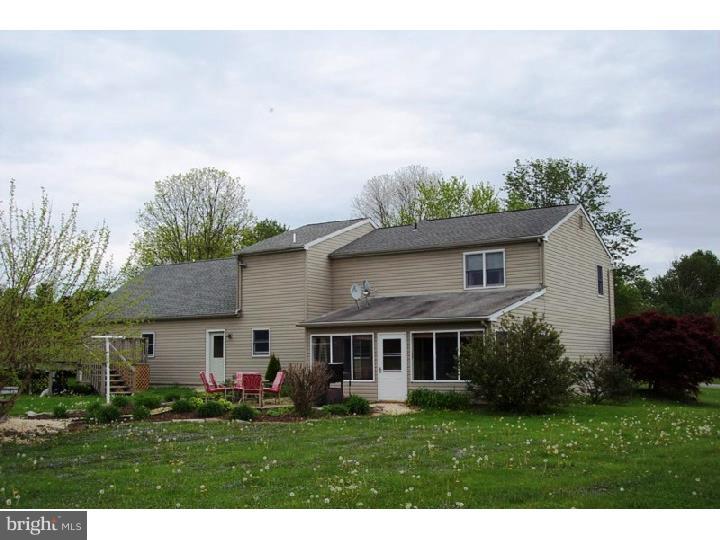 184 Green Hill Road Barto, PA 19504 - Photo 3 of 7 Exterior Back