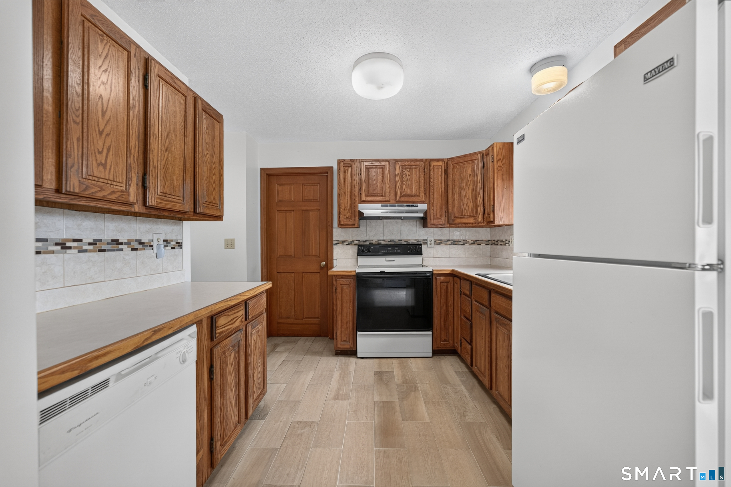 7 Massapeag Point Road Montville, CT 06382 - Photo 29 of 39