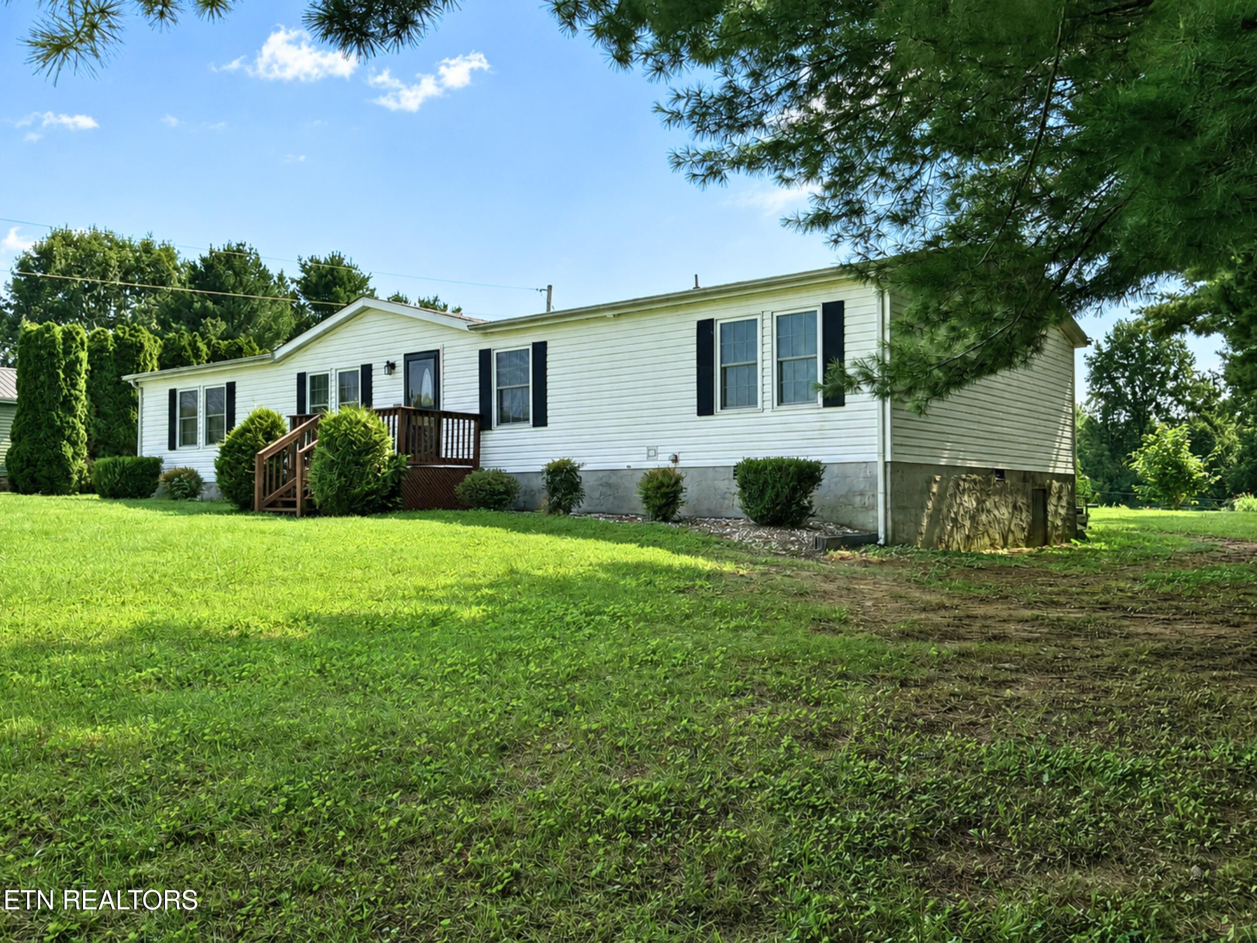 10106 Spring Creek Road Cookeville, TN 38506 - Photo 1 of 13 1
