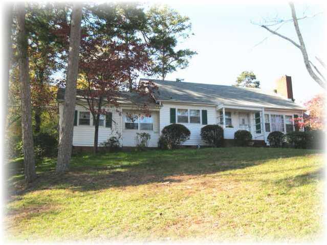 703 Donaldson Road East Ridge, TN 37412 - Photo 1 of 16 Primary Photo