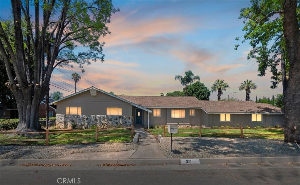 2111 Elsinore Road Riverside, CA 92506 - Photo 1 of 42
