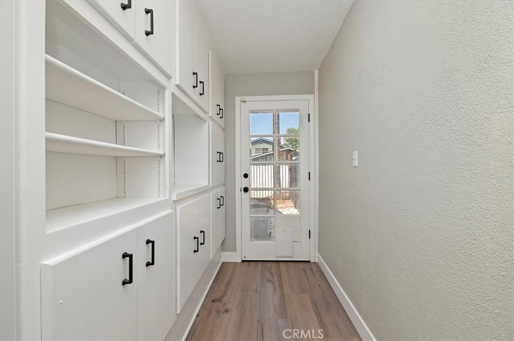 2111 Elsinore Road Riverside, CA 92506 - Photo 29 of 42