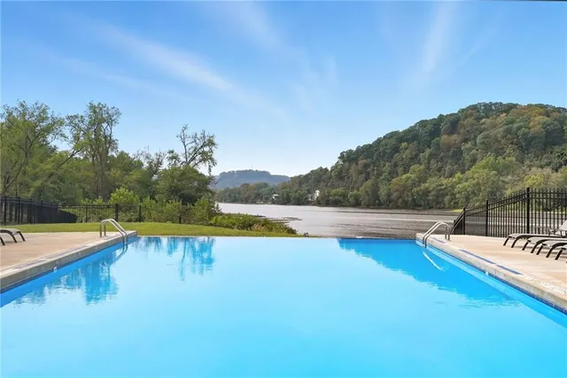 $1,595,000 | 54 1st Street, Oakmont, PA 15139