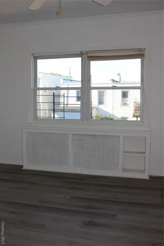 $985,000 | 2973 Harding Avenue | Throgs Neck