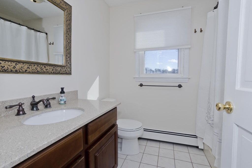 11 Bellingham Road Blackstone, MA 01504 - Photo 31 of 36