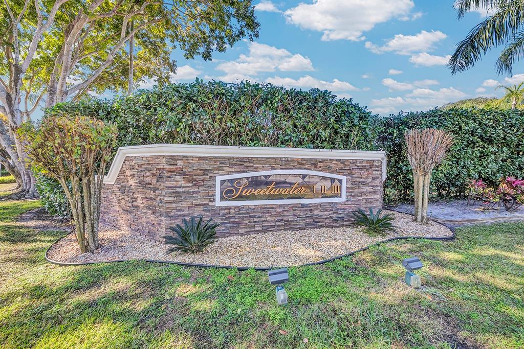 11001 Lakemore Lane, Unit C Boca Raton, FL 33498 - Photo 3 of 53