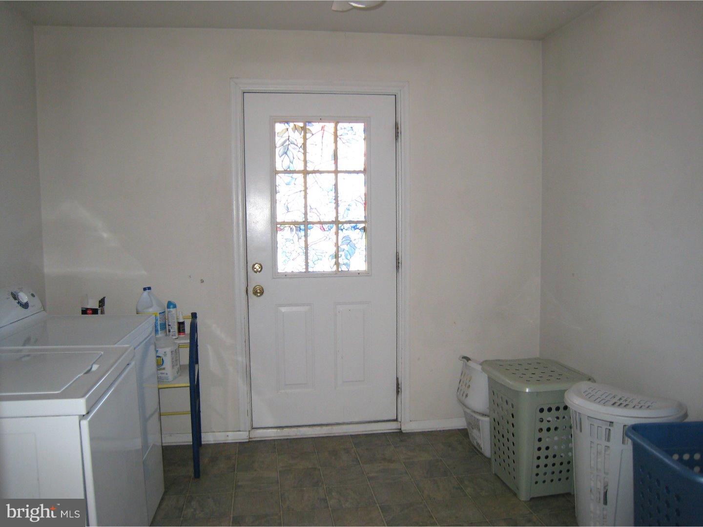 2830 Newberry Road Philadelphia, PA 19154 - Photo 13 of 14 Gallery Image 13