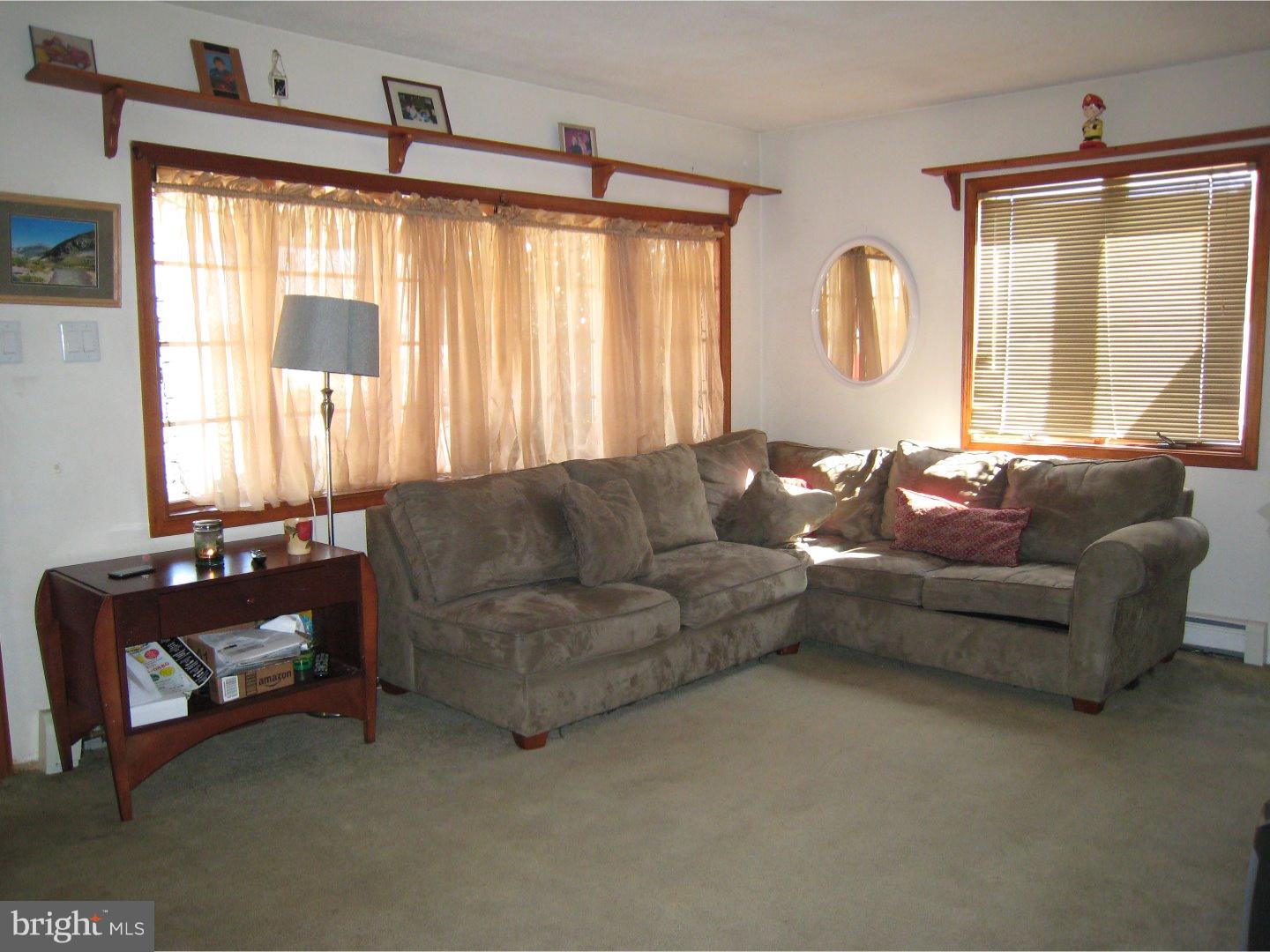 2830 Newberry Road Philadelphia, PA 19154 - Photo 3 of 14 Gallery Image 3
