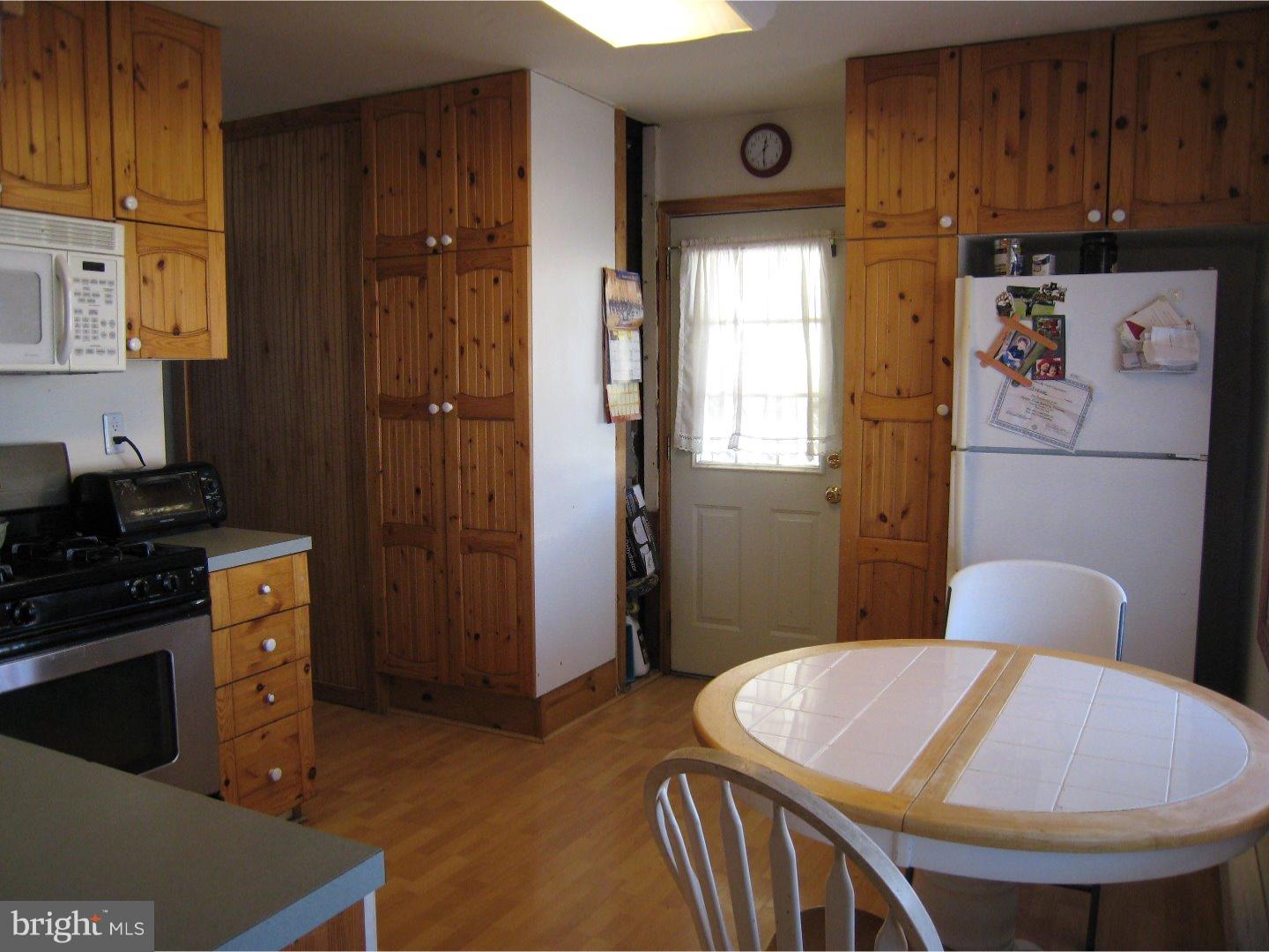 2830 Newberry Road Philadelphia, PA 19154 - Photo 6 of 14 Gallery Image 6